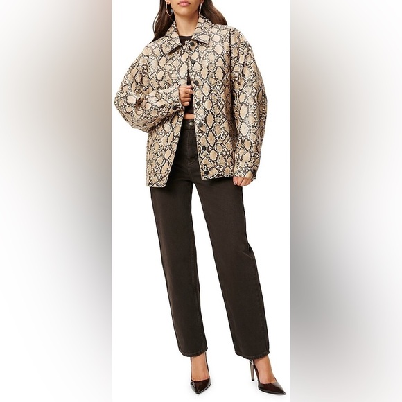 GOOD AMERICAN Oversized Faux Python Trucker Jacket - Picture 6 of 8